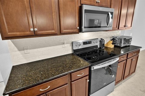 Купить виллу или дом в Палм-Кост, Флорида 3 комнаты, 251.67м2, № 2208718 - фото 16