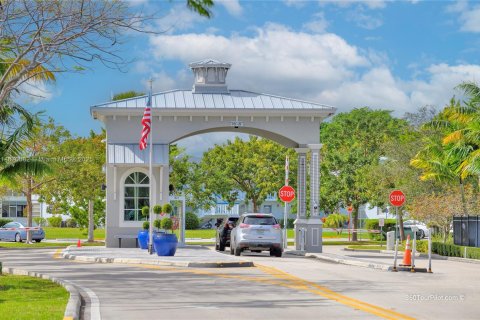 Condominio en venta en Deerfield Beach, Florida, 2 dormitorios, 79.9 m2 № 1979903 - foto 21