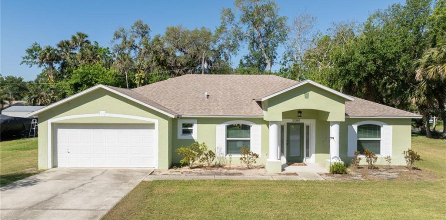 House in Edgewater, Florida 4 bedrooms, 189.52 sq.m. № 1718971
