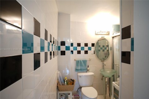 Copropriété à vendre à Miami Beach, Floride: 29.26 m2 № 2016797 - photo 11