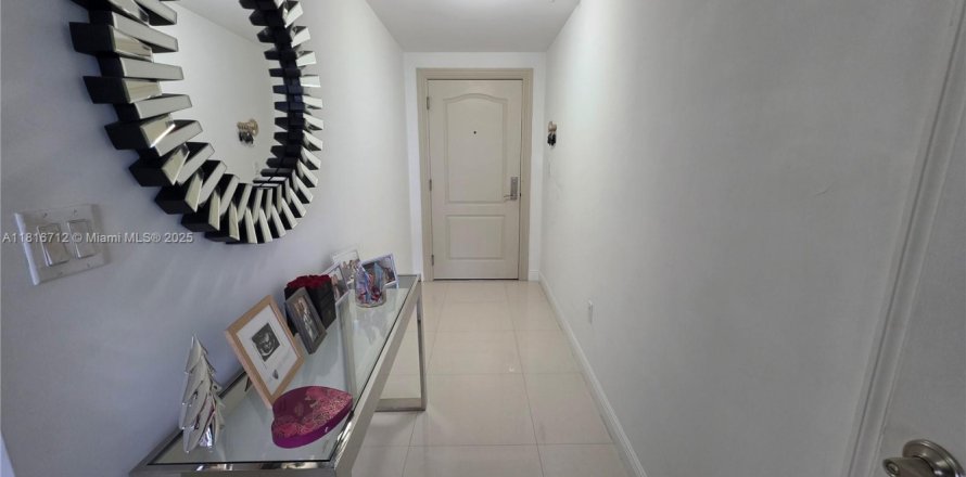 Condo à Miami, Floride, 1 chambre № 1770471