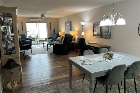 Condo in Bradenton, Florida, 2 bedrooms  № 1826837 - photo 17