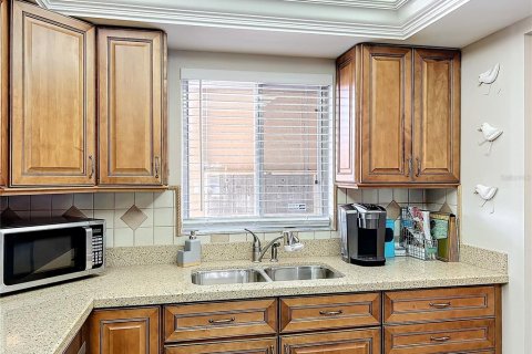 Condo in Bradenton, Florida, 2 bedrooms  № 1826837 - photo 5