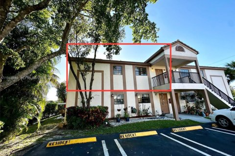 Condo in Coral Springs, Florida, 2 bedrooms  № 2007799 - photo 3