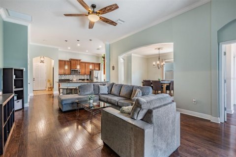 House in Riverview, Florida 4 bedrooms, 179.3 sq.m. № 1722596 - photo 2