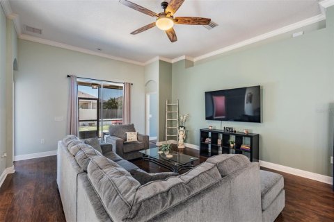 House in Riverview, Florida 4 bedrooms, 179.3 sq.m. № 1722596 - photo 4