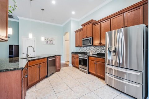 House in Riverview, Florida 4 bedrooms, 179.3 sq.m. № 1722596 - photo 7