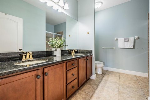 House in Riverview, Florida 4 bedrooms, 179.3 sq.m. № 1722596 - photo 19