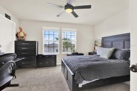 House in Palmetto, Florida 5 bedrooms, 339.19 sq.m. № 2313088 - photo 18
