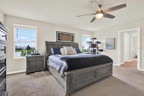 House in Palmetto, Florida 5 bedrooms, 339.19 sq.m. № 2313088 - photo 12