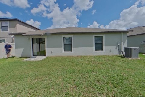 Casa en alquiler en Sun City Center, Florida, 4 dormitorios, 168.8 m2 № 1911912 - foto 16