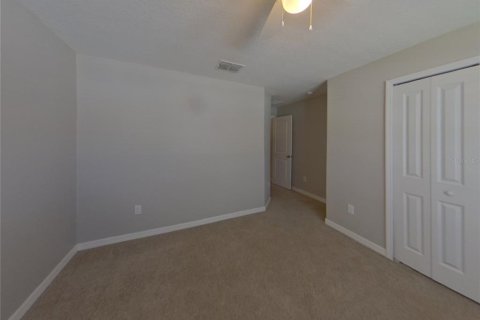 Casa en alquiler en Sun City Center, Florida, 4 dormitorios, 168.8 m2 № 1911912 - foto 10