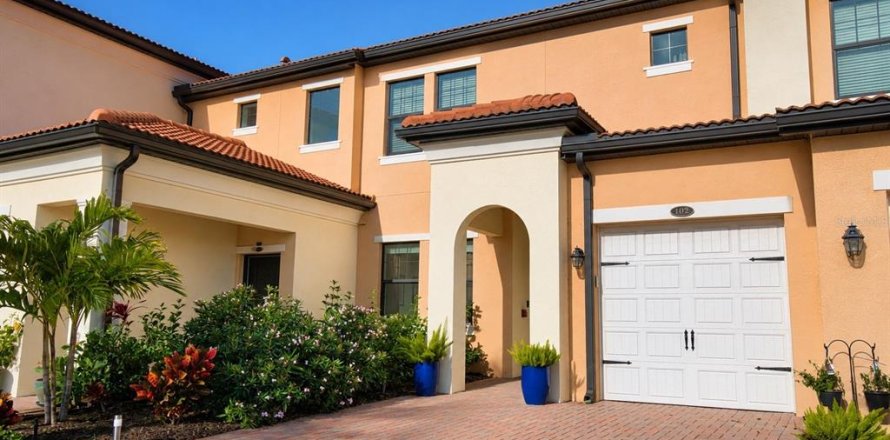 Condo in Venice, Florida, 2 bedrooms № 2398417