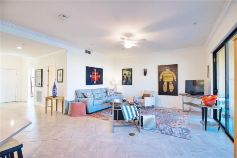 Condo in Venice, Florida, 2 bedrooms № 2398417 - photo 15