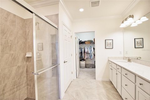 Condo in Venice, Florida, 2 bedrooms № 2398417 - photo 25
