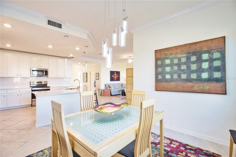 Condo in Venice, Florida, 2 bedrooms № 2398417 - photo 20