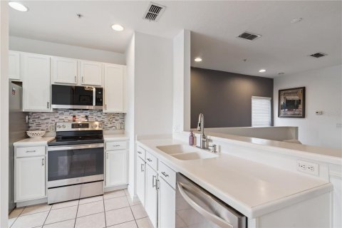 Touwnhouse à vendre à Winter Springs, Floride: 2 chambres, 104.89 m2 № 2234722 - photo 10