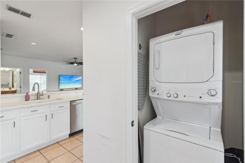Touwnhouse à vendre à Winter Springs, Floride: 2 chambres, 104.89 m2 № 2234722 - photo 20