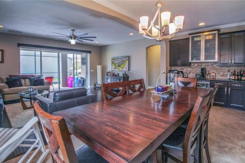 House in Orlando, Florida 3 bedrooms, 259.94 sq.m. № 1826343 - photo 14