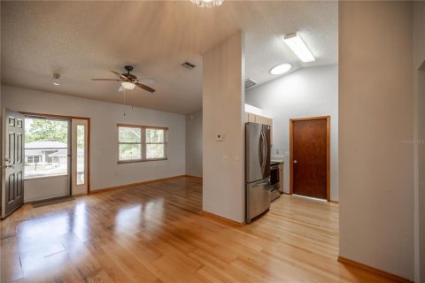 House in Homosassa, Florida 3 bedrooms, 134.89 sq.m. № 1678211 - photo 13