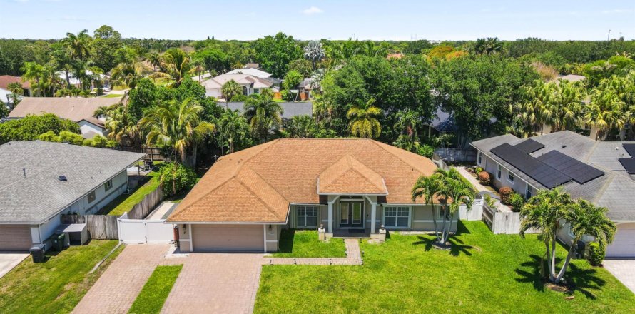 Casa en Wellington, Florida 4 dormitorios, 204.01 m2 № 2078323
