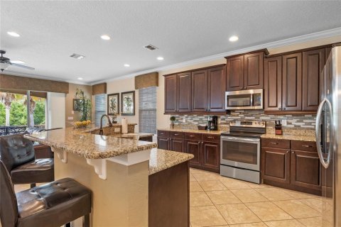 House in Four Corners, Florida 5 bedrooms, 308.99 sq.m. № 1767271 - photo 6