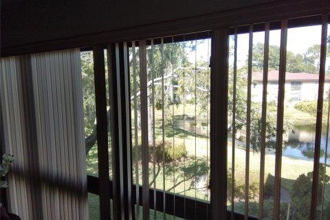 Condo in Clearwater, Florida, 2 bedrooms  № 1883608 - photo 12