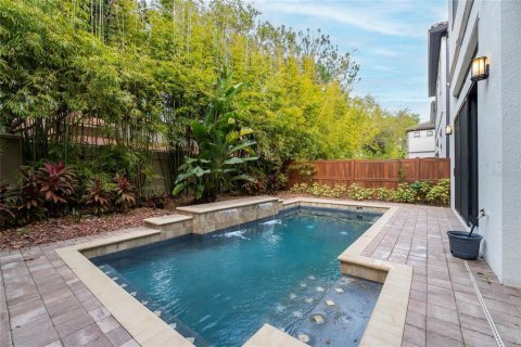 House in Orlando, Florida 3 bedrooms, 297.19 sq.m. № 1137116 - photo 27