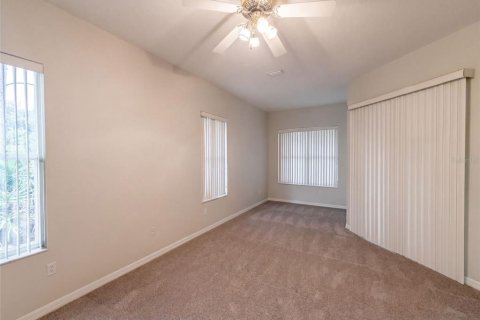 Villa ou maison à vendre à Palm Coast, Floride: 4 chambres, 238.02 m2 № 2354874 - photo 12