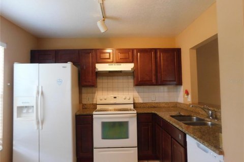 Villa ou maison à vendre à Orlando, Floride: 3 chambres, 101.91 m2 № 2424228 - photo 3