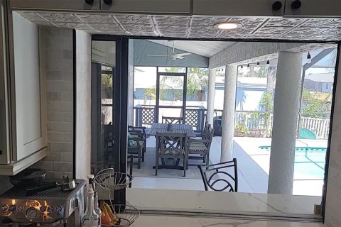 Villa ou maison à vendre à Apollo Beach, Floride: 4 chambres, 214.51 m2 № 1614766 - photo 18