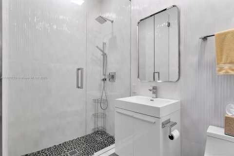 Купить кондоминиум в Майами, Флорида 5 спален, 315.68м2, № 1934425 - фото 25