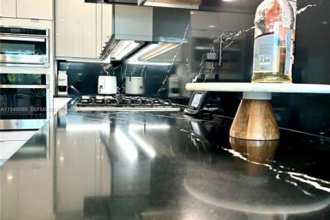 Villa ou maison à vendre à Westlake, Floride: 3 chambres, 236.25 m2 № 2002730 - photo 13