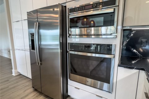 Villa ou maison à vendre à Westlake, Floride: 3 chambres, 236.25 m2 № 2002730 - photo 12