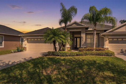 Casa en Land O' Lakes, Florida 2 dormitorios, 164.34 m2 № 2110298