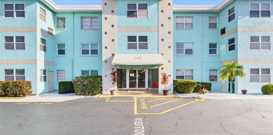 Condo à Seminole, Floride, 1 chambre  № 2093922