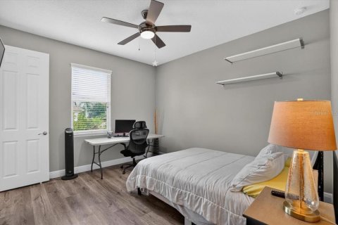 Villa ou maison à vendre à Bradenton, Floride: 3 chambres, 239.87 m2 № 2266436 - photo 23