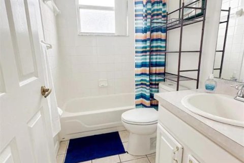 Casa en venta en Davenport, Florida, 4 dormitorios, 186.08 m2 № 2157010 - foto 19