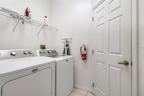 Casa en venta en Davenport, Florida, 4 dormitorios, 186.08 m2 № 2157010 - foto 12