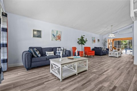 Casa en venta en Belleair Beach, Florida, 4 dormitorios, 277.31 m2 № 1878112 - foto 29