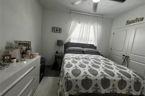 Touwnhouse à vendre à Apollo Beach, Floride: 3 chambres, 163.32 m2 № 1877486 - photo 9