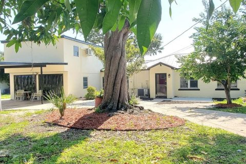 Villa ou maison à Winter Haven, Floride 2 chambres, 102.19 m2 № 2167419