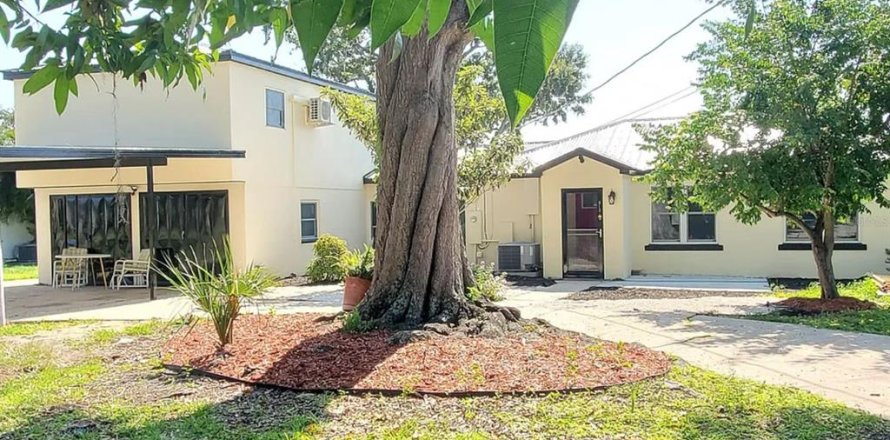 Villa ou maison à Winter Haven, Floride 2 chambres, 102.19 m2 № 2167419