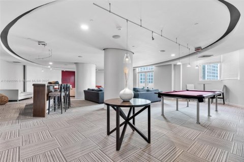 Condo in Miami, Florida, 1 bedroom  № 1946860 - photo 20