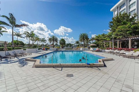 Снять в аренду кондоминиум в Майами-Бич, Флорида 1 спальня, 86.4м2, № 1970279 - фото 14