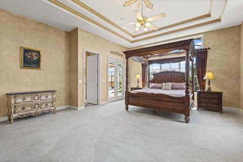 House in Orlando, Florida 5 bedrooms, 359.07 sq.m. № 1844593 - photo 27