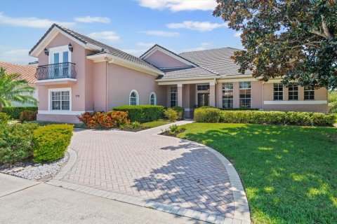 House in Orlando, Florida 5 bedrooms, 359.07 sq.m. № 1844593 - photo 9