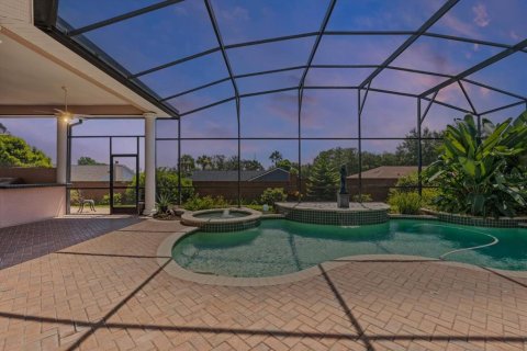 House in Orlando, Florida 5 bedrooms, 359.07 sq.m. № 1844593 - photo 20