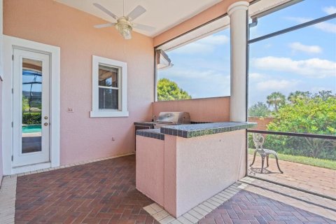 House in Orlando, Florida 5 bedrooms, 359.07 sq.m. № 1844593 - photo 25