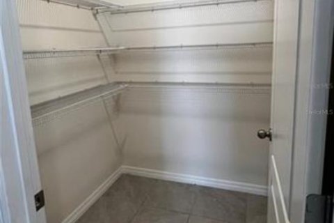 Casa en alquiler en Tavares, Florida, 5 dormitorios, 234.86 m2 № 1717413 - foto 13